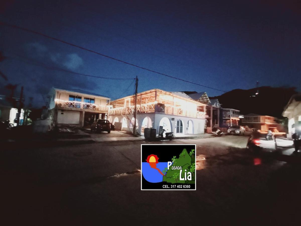 Posada Lia Centro Providencia  エクステリア 写真