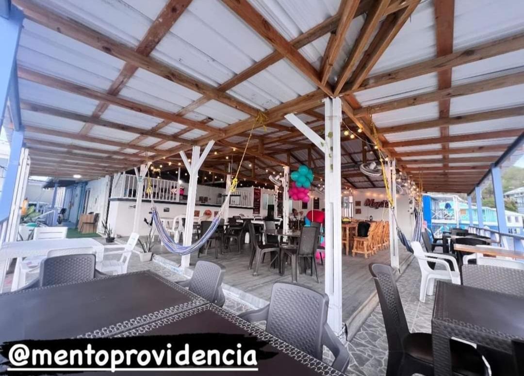 Posada Lia Centro Providencia  エクステリア 写真