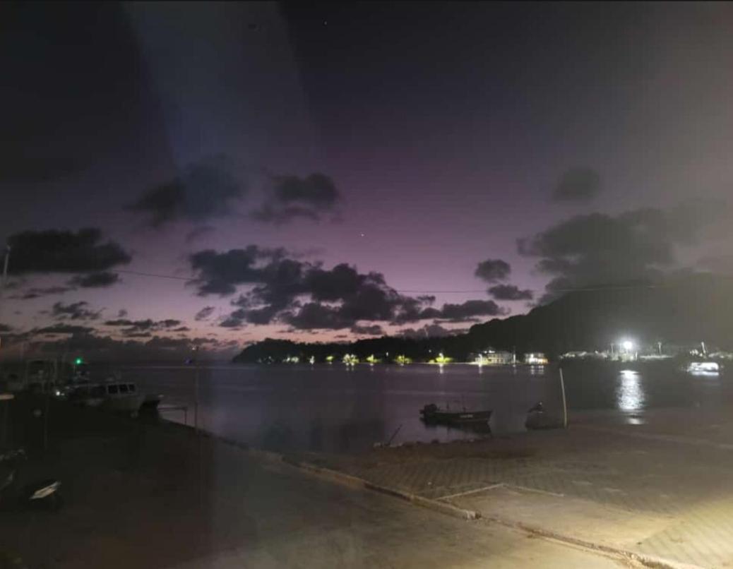 Posada Lia Centro Providencia  エクステリア 写真